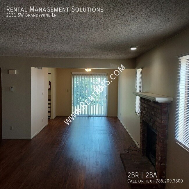 Building Photo - 2131 SW Brandywine Ln