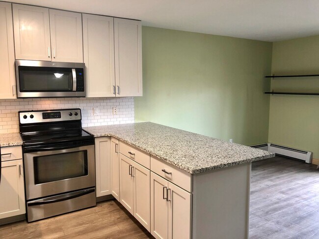 Building Photo - Long Term Rental - Dillon Valley West I205