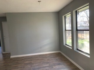 Building Photo - 1509 Shady Ln