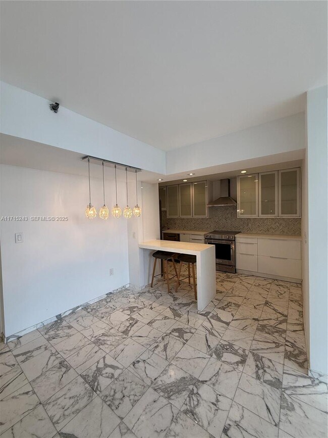 Building Photo - 19707 Turnberry Way