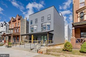 Building Photo - 1221 W Lehigh Ave