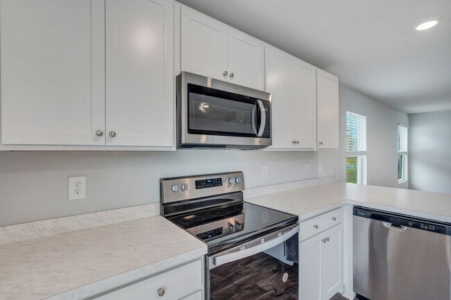 Building Photo - New Construction Home in High Demand Area!