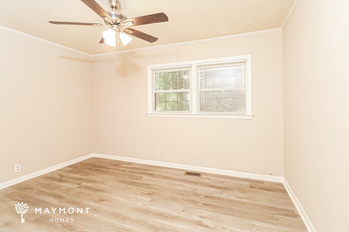 Building Photo - 1026 Woodhill Dr
