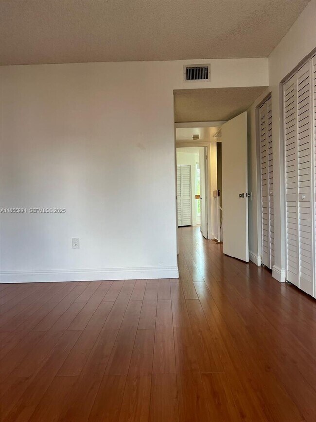 Building Photo - 8660 NW 5th Terrace