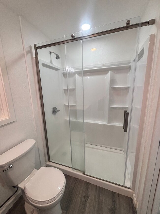 Building Photo - 1 Bedroom- $_______  Newly remolded-privat...