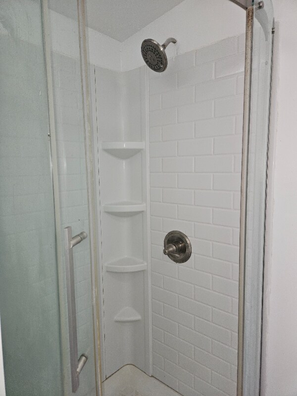 Building Photo - 272 Hoohie St