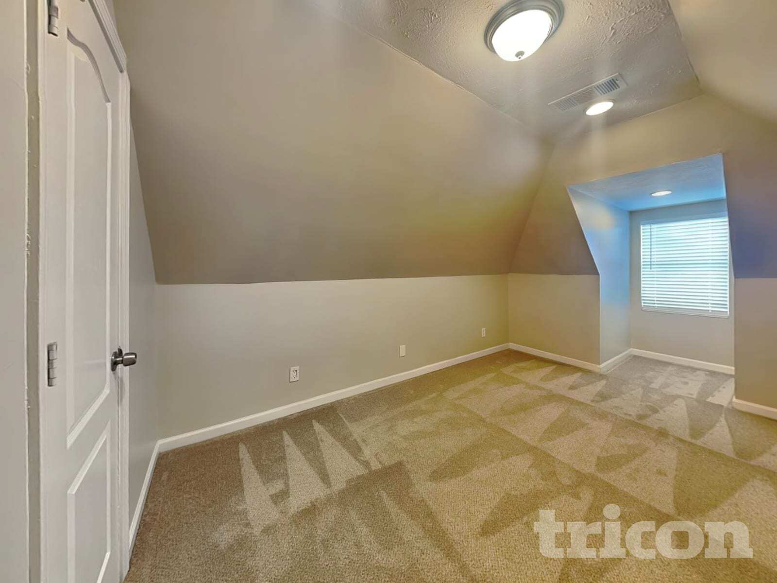 Building Photo - 266 Summer Hill Cir