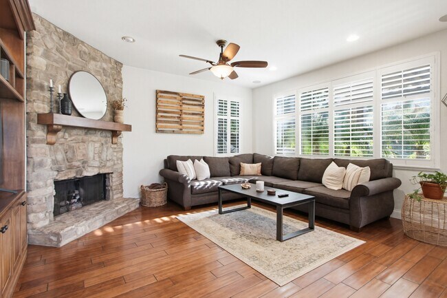 Building Photo - 1317 Gull Ct