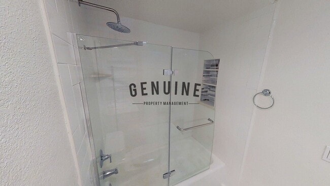 Building Photo - Move-in Special: $500 off 1st Month’s Rent...