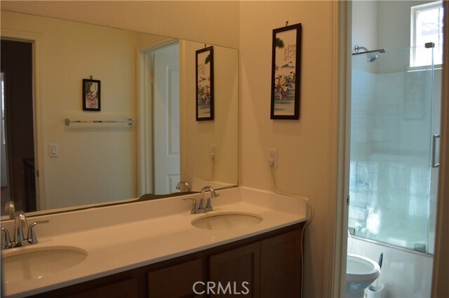 Building Photo - 6550 Mogano Dr