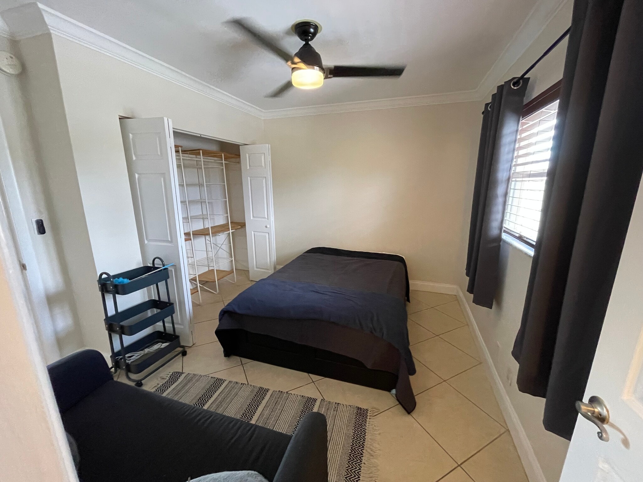 Building Photo - 744 NE 14th Ave