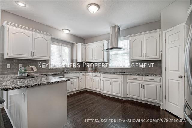 Building Photo - 12403 W 126th St