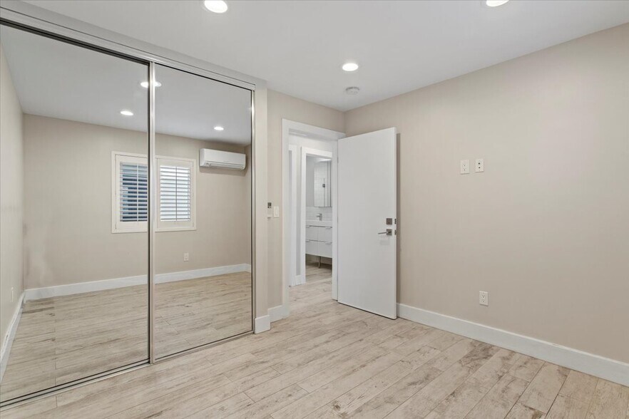 Building Photo - 6955 Trolleyway