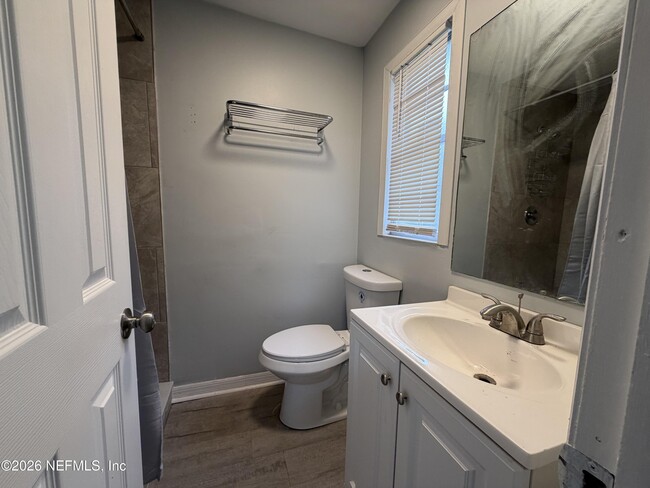 Building Photo - 6023 Edgefield Dr