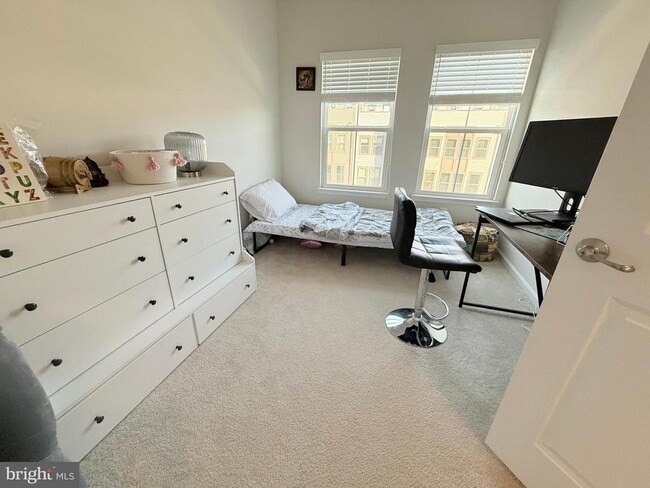 Building Photo - 22269 Sims Terrace