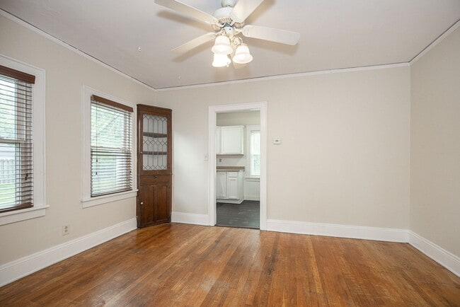 Building Photo - 3300 Dellwood Rd