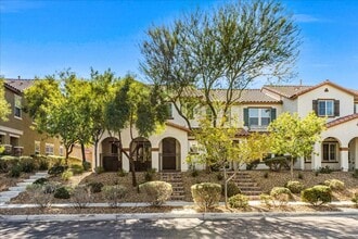 Building Photo - Spacious, Modern, Fully Furnished 3 Bedroom Home in Inspirada