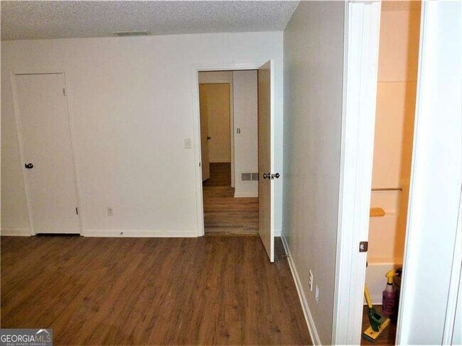 Building Photo - 382 Cross Creek Pl