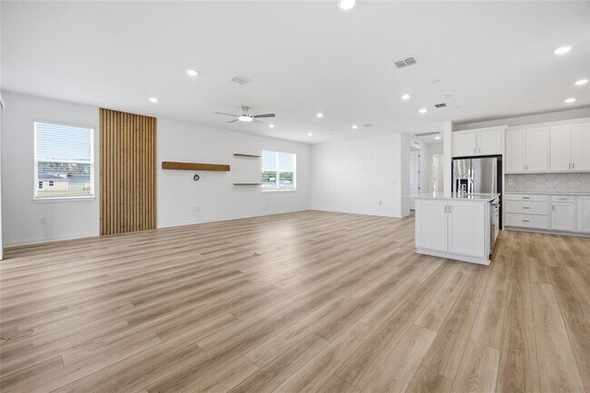 Building Photo - 4311 SW 84th St Rd