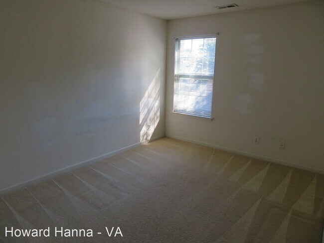 Building Photo - 3 br, 2.5 bath House - 934 Ivystone Way