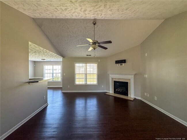 Building Photo - 136 Ivy Stone Dr