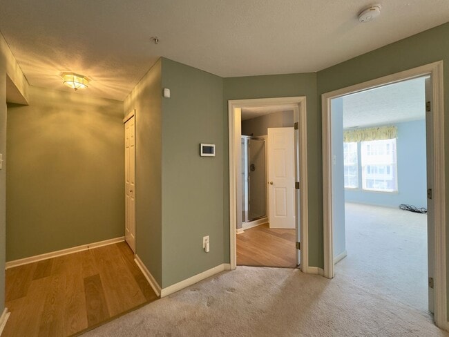 Building Photo - Charming 2 Bedroom/2 Bathroom Condo with In-Unit Laundry in Owings Mills, MD!