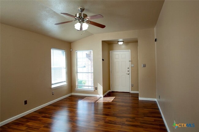 Building Photo - 5515 Lions Gate Ln