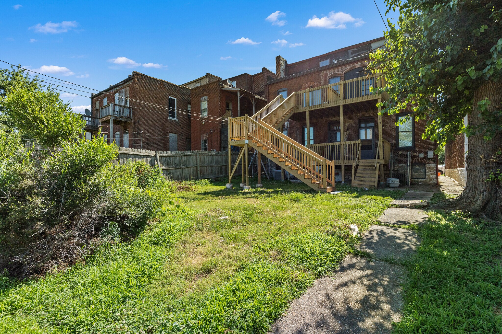 Building Photo - 2317 Indiana Ave