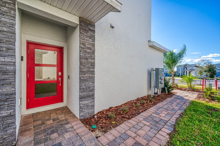 Building Photo - 851 Ocean Course Ave