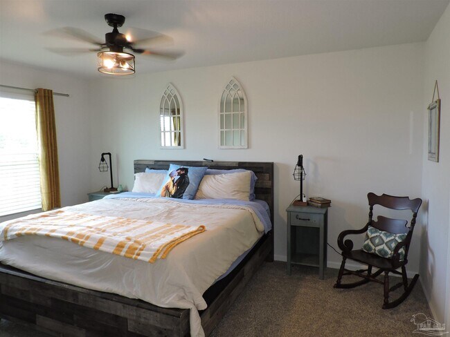 Building Photo - 5903 Laurel Oak Dr