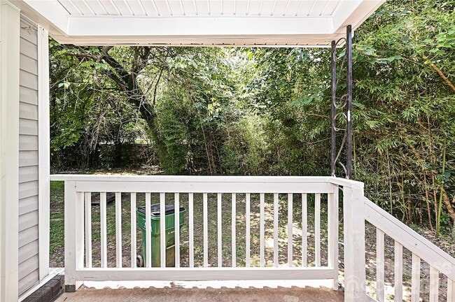 Building Photo - 3429 Tappan Pl