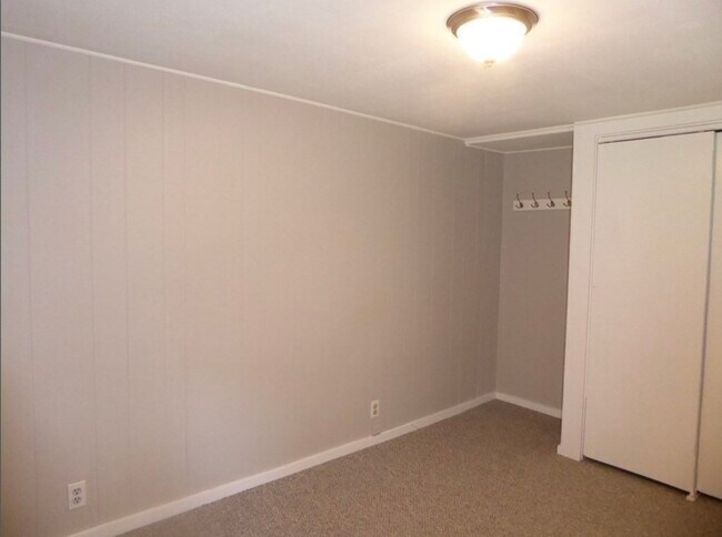 Building Photo - 126 Lowell St