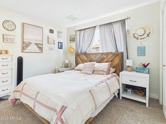 Building Photo - 3223 W Joan De Arc Ave