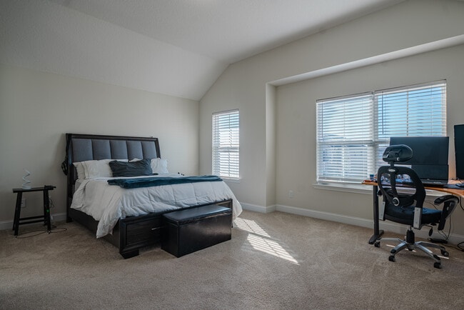 Building Photo - 221 Gambrell Rd