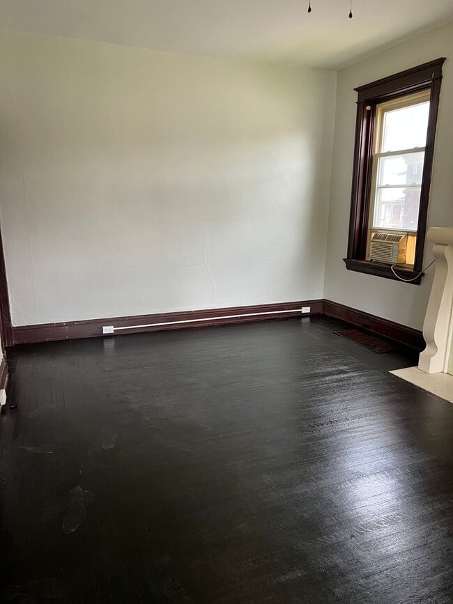 Building Photo - 3471 Trimble Ave