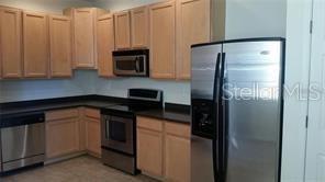 Building Photo - 3621 Parkridge Cir
