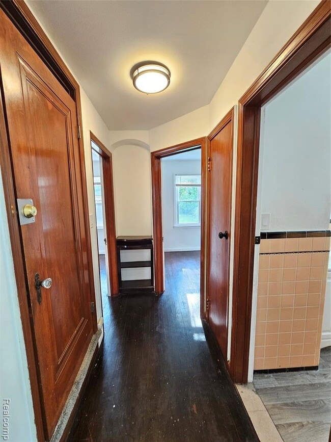 Building Photo - 7415 Artesian St