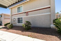 Building Photo - 7300 W Pirates Cove Rd