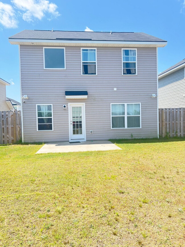 Building Photo - 106 Centennial Ct