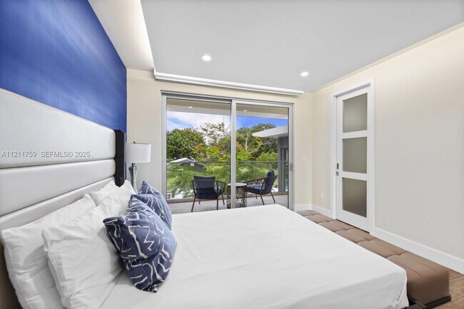 Building Photo - 14305 Stirling Rd