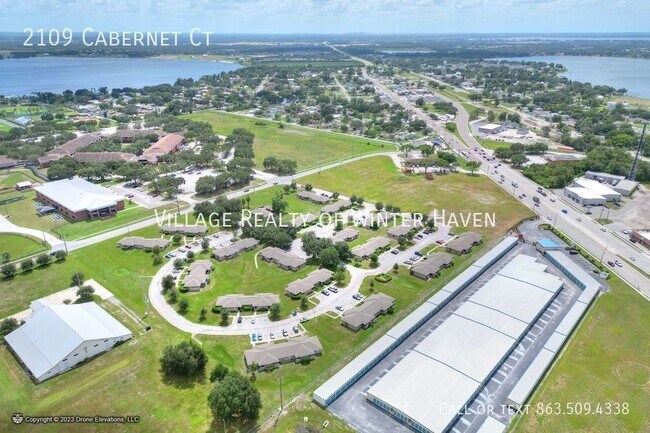Building Photo - Julian Hills Apartments: Your Oasis in Eag...