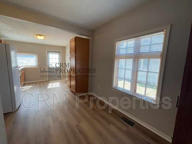 Building Photo - 409 W Morgan St