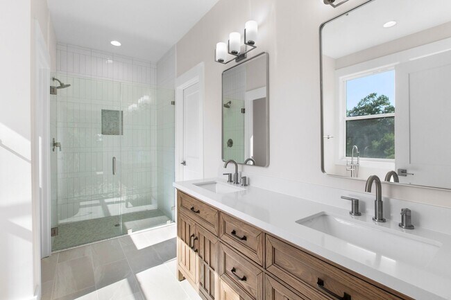 Building Photo - Beautiful New Construction Home-Long Term Rental