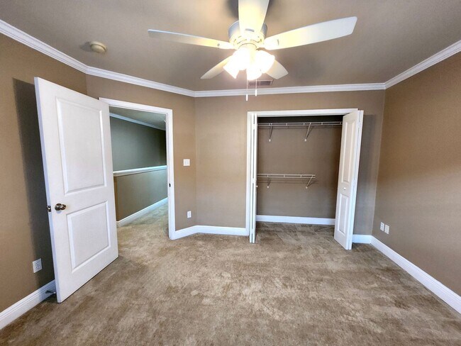 Building Photo - 3 Bedroom town home for rent August 6, 2026 in gated community with pool, renting for $1550 per m...