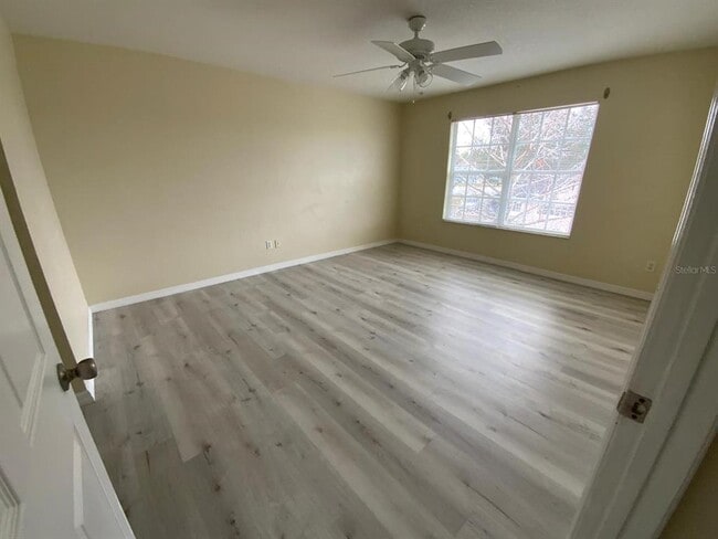 Building Photo - 2327 Prime Cir