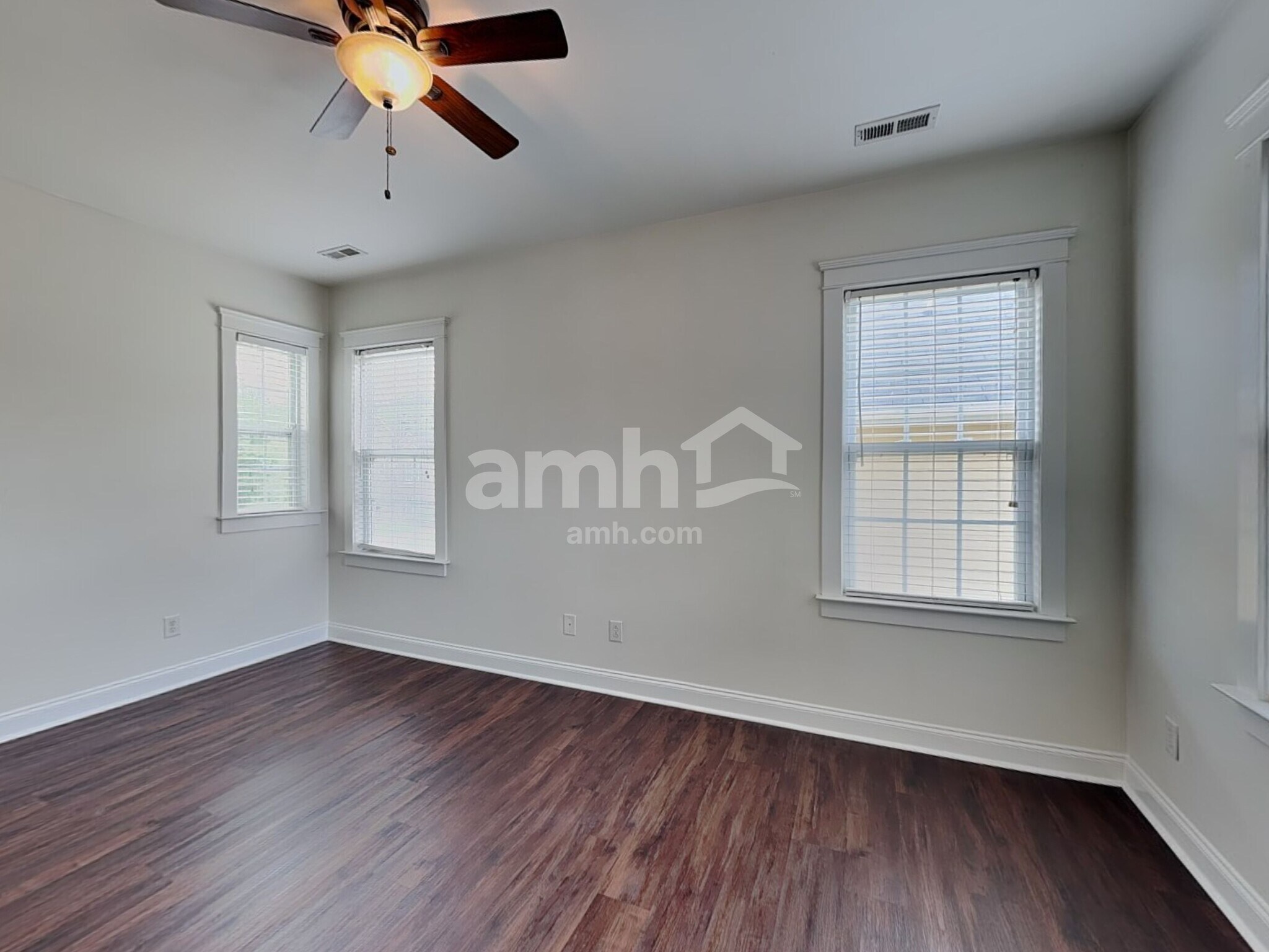 Building Photo - 13834 Carleen Way Dr