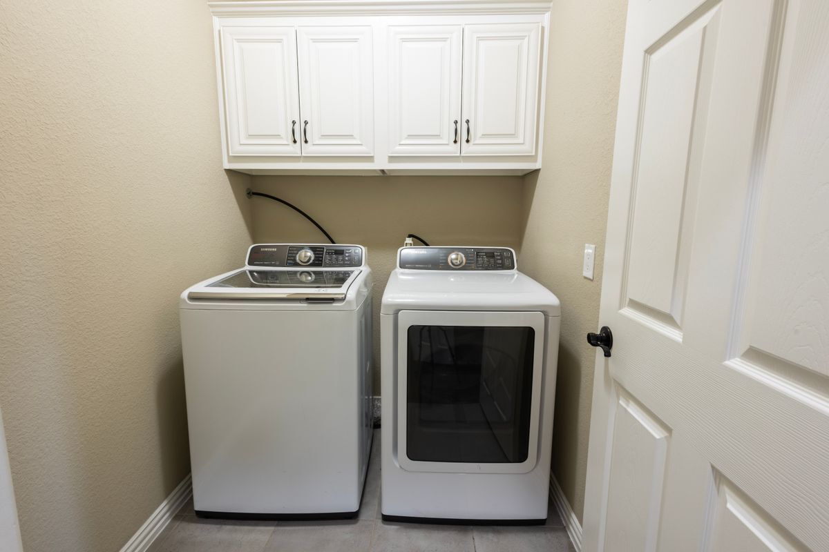 Building Photo - 12338 Belmeade Dr