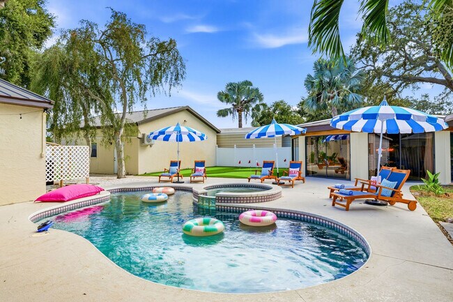 Building Photo - 11988 117th St N