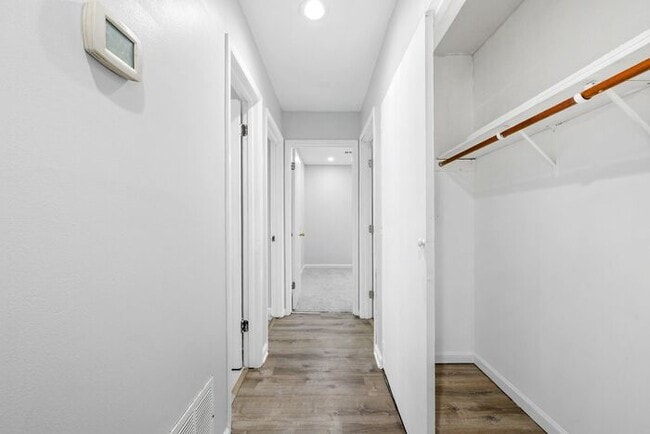 Building Photo - 4758 Pebble Trce