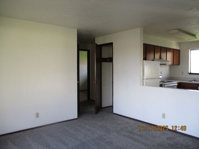 Building Photo - 1113 Ruby Ct